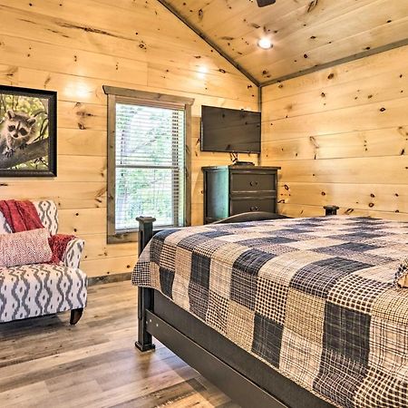 Modern Cabin With Hot Tub And Game Room In Gatlinburg! Extérieur photo