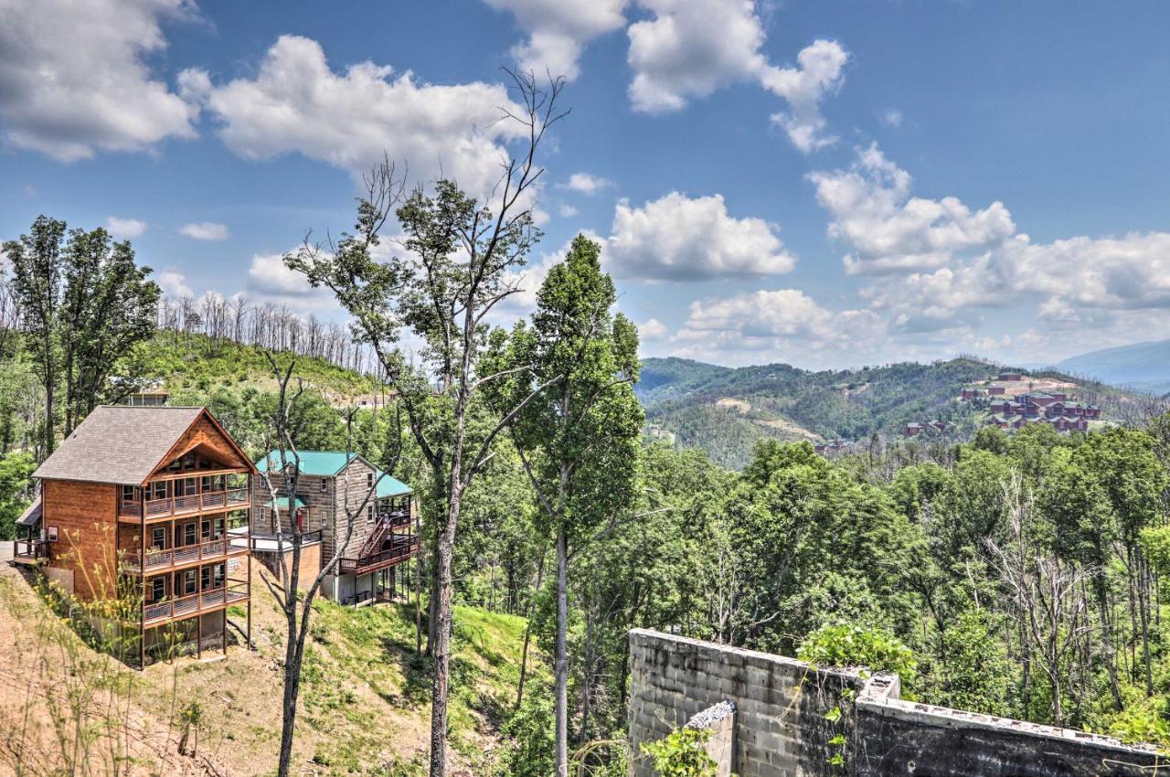 Modern Cabin With Hot Tub And Game Room In Gatlinburg! Extérieur photo